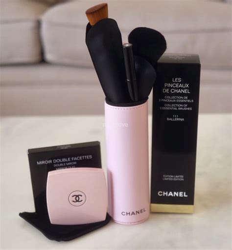 chanel brush kit